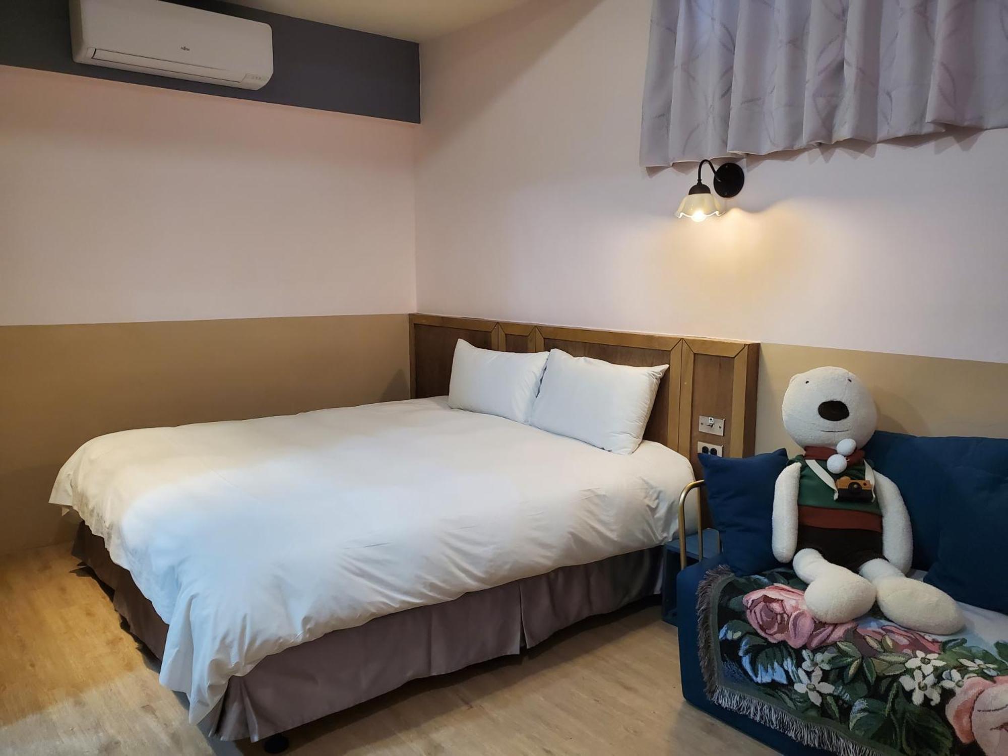 Slow Wow Hot Spring Hotel Jiaoxi Bagian luar foto