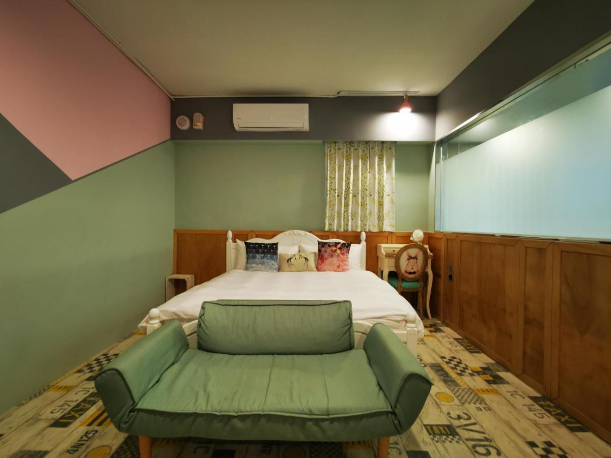 Slow Wow Hot Spring Hotel Jiaoxi Bagian luar foto
